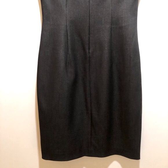 CHARCOAL TAHARI DRESS W/ BEAUTIFUL NECKLACE DETAIL - Picture 9 of 12